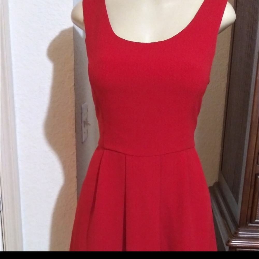 FOREVER 21 RED DRESS SZ MED